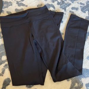 Lululemon Leggings black inseam 33” size 6